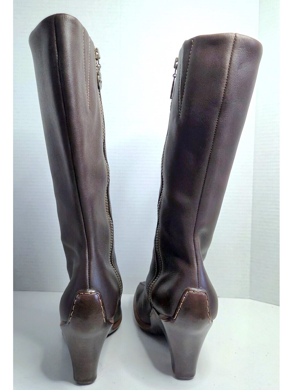 Timberland Uptown Tall Genuine Brown Leather Heeled Boots Side Zip Women’s 9 - Picture 7 of 9